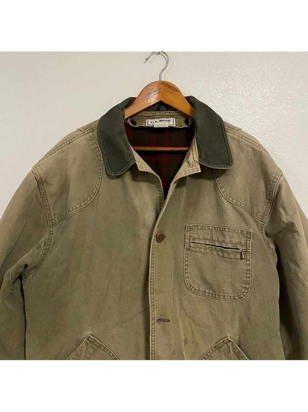 L.L. Bean Jacket Men's XL Tall Distressed Olive Green Barn Chore Coat lined - Picture 3 of 15
